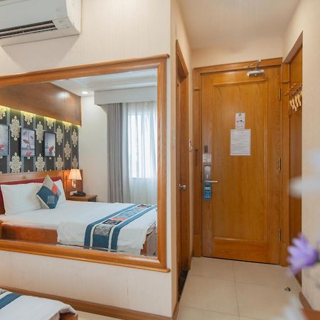 Anh Dao Hotel Hô Chi Minh-Ville Extérieur photo