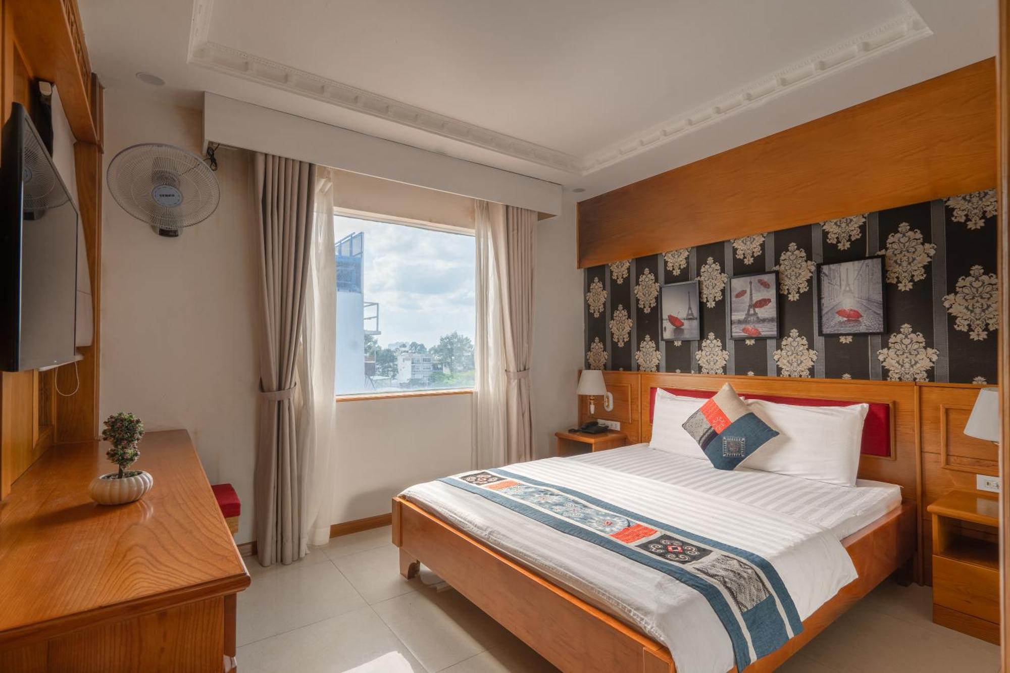 Anh Dao Hotel Hô Chi Minh-Ville Extérieur photo