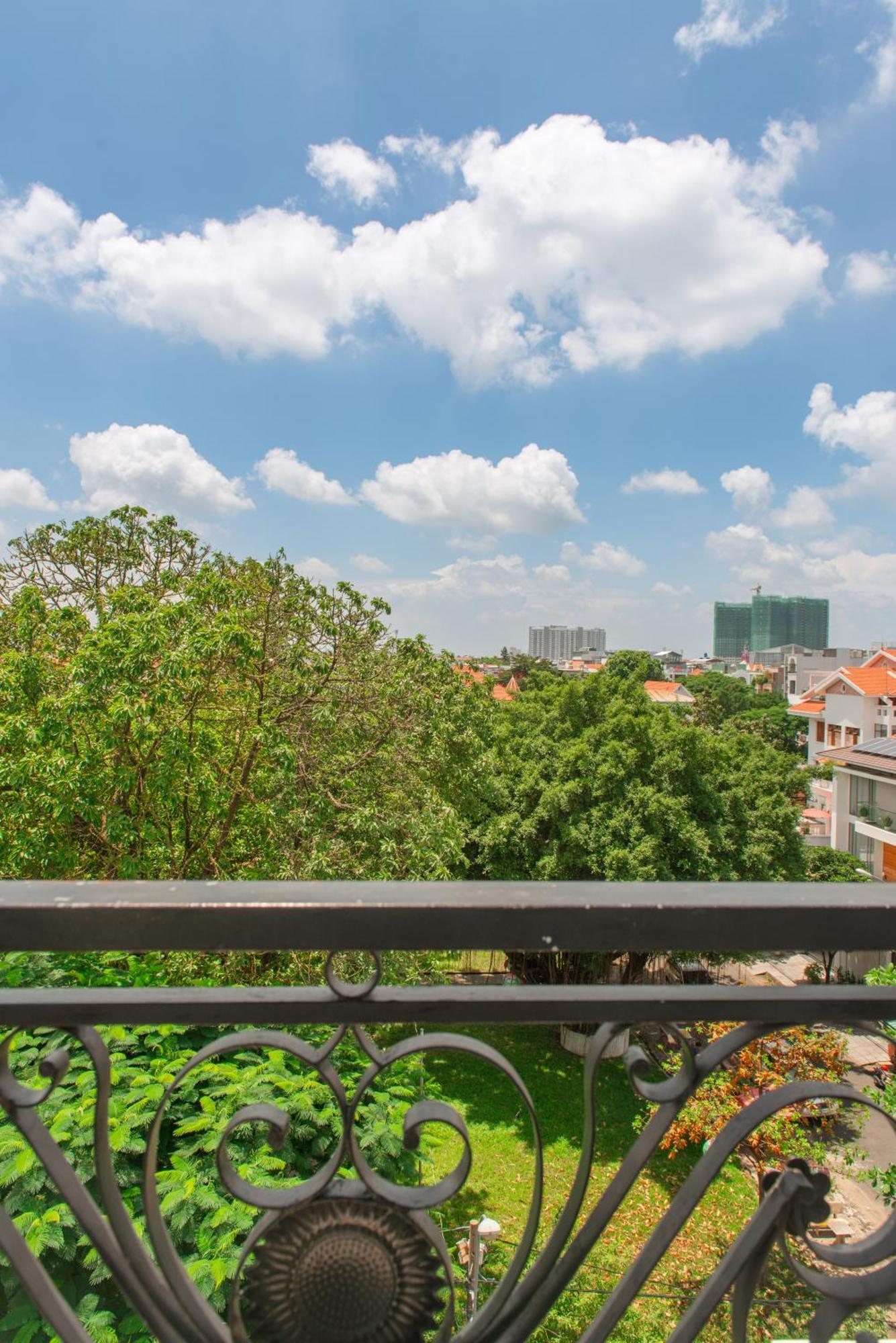 Anh Dao Hotel Hô Chi Minh-Ville Extérieur photo